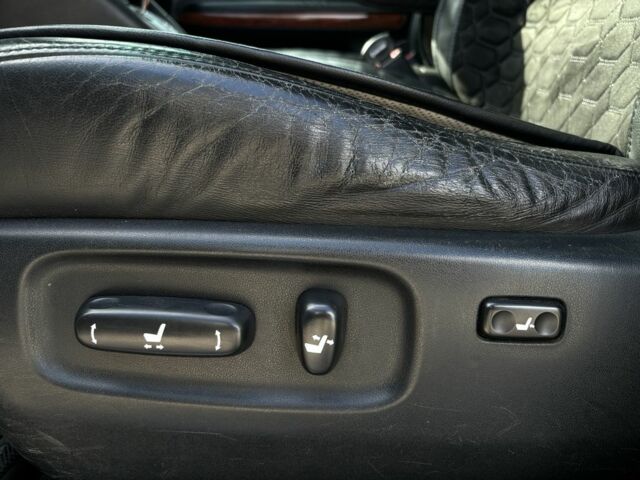 Серый Лексус РХ, объемом двигателя 3 л и пробегом 300 тыс. км за 7700 $, фото 8 на Automoto.ua