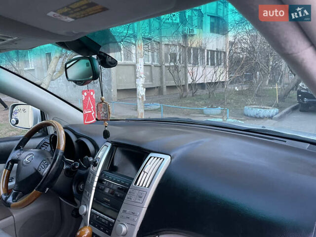 Серый Лексус РХ, объемом двигателя 3.3 л и пробегом 182 тыс. км за 11794 $, фото 8 на Automoto.ua