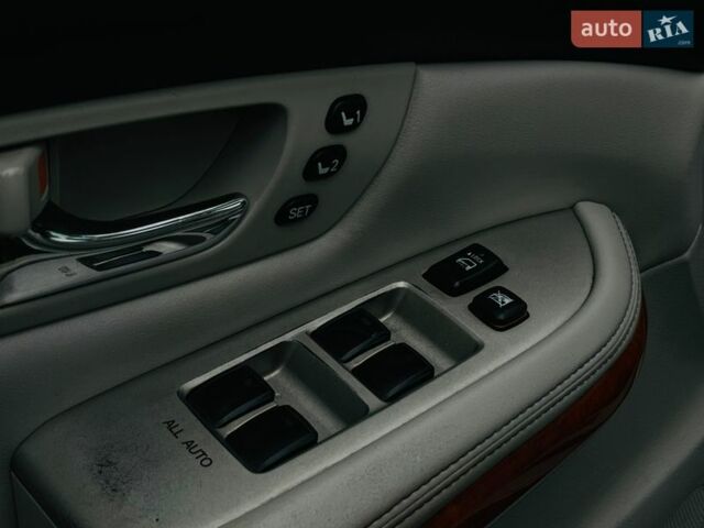 Серый Лексус РХ, объемом двигателя 3.31 л и пробегом 181 тыс. км за 9200 $, фото 11 на Automoto.ua