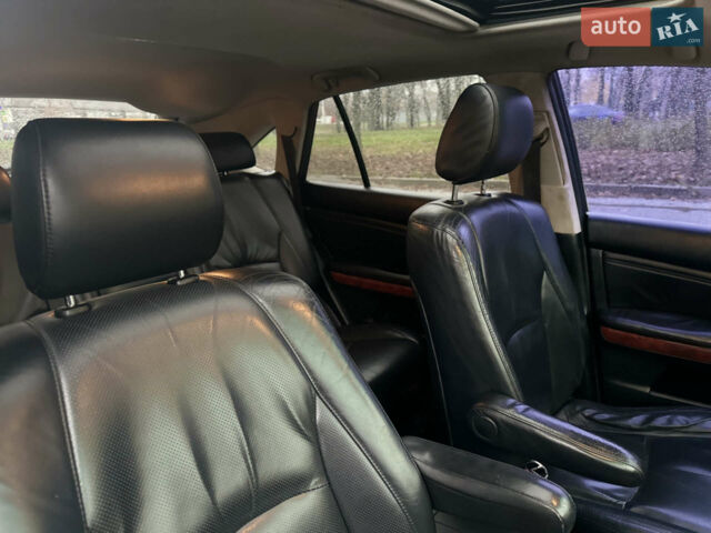 Сірий Лексус РХ, об'ємом двигуна 3 л та пробігом 373 тис. км за 8700 $, фото 4 на Automoto.ua
