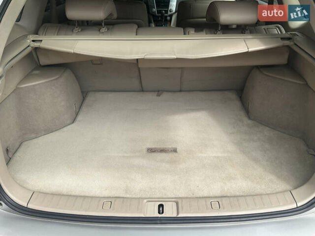 Серый Лексус РХ, объемом двигателя 3.31 л и пробегом 221 тыс. км за 9500 $, фото 18 на Automoto.ua