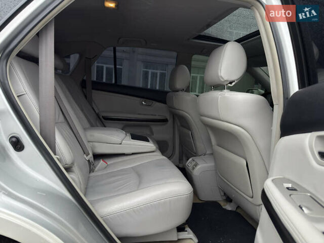 Сірий Лексус РХ, об'ємом двигуна 3 л та пробігом 338 тис. км за 8850 $, фото 44 на Automoto.ua