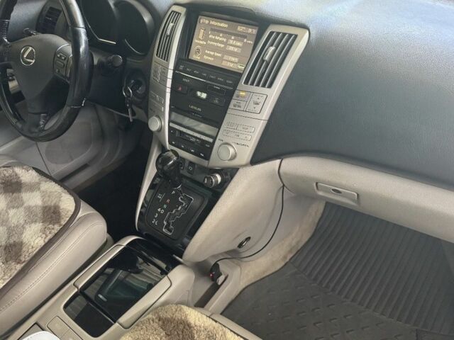 Серый Лексус РХ, объемом двигателя 3.3 л и пробегом 170 тыс. км за 265 $, фото 6 на Automoto.ua