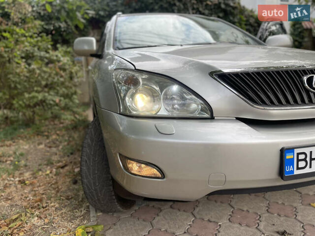 Серый Лексус РХ, объемом двигателя 3 л и пробегом 245 тыс. км за 10500 $, фото 5 на Automoto.ua