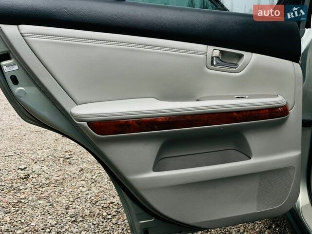 Серый Лексус РХ, объемом двигателя 3.31 л и пробегом 181 тыс. км за 9200 $, фото 16 на Automoto.ua