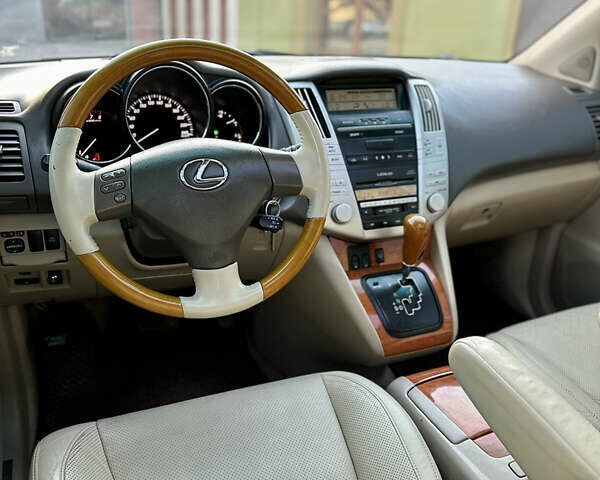 Сірий Лексус РХ, об'ємом двигуна 3.31 л та пробігом 236 тис. км за 9499 $, фото 10 на Automoto.ua