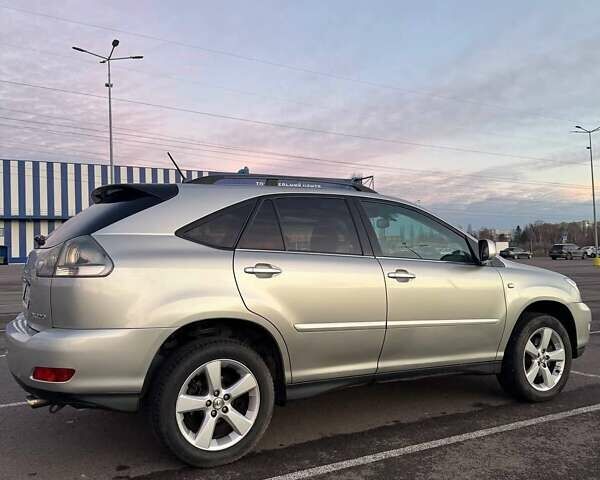 Серый Лексус РХ, объемом двигателя 3 л и пробегом 330 тыс. км за 9200 $, фото 2 на Automoto.ua