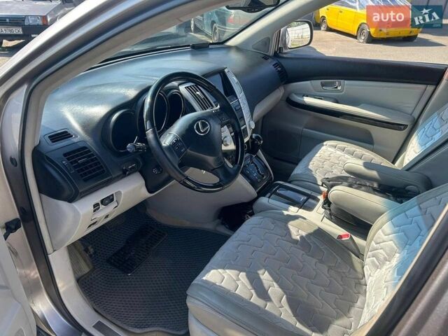 Сірий Лексус РХ, об'ємом двигуна 3.3 л та пробігом 417 тис. км за 8500 $, фото 5 на Automoto.ua