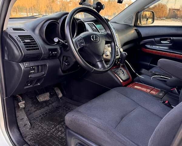 Серый Лексус РХ, объемом двигателя 3 л и пробегом 250 тыс. км за 10200 $, фото 10 на Automoto.ua