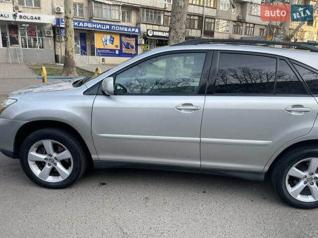 Серый Лексус РХ, объемом двигателя 3.3 л и пробегом 182 тыс. км за 11794 $, фото 3 на Automoto.ua