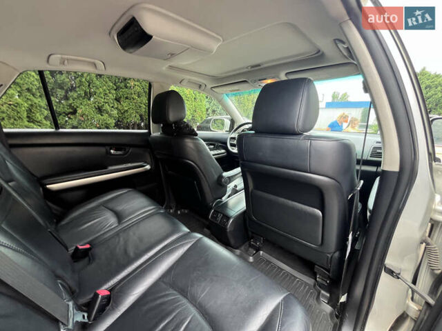 Лексус РХ 2005 в Белой Церкве на Automoto.ua Серый Лексус РХ, объемом двигателя 3.31 л и пробегом 281 тыс. км за 10300 $, фото 26 на Automoto.ua