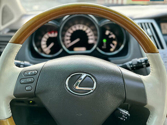 Сірий Лексус РХ, об'ємом двигуна 3.31 л та пробігом 236 тис. км за 9499 $, фото 13 на Automoto.ua