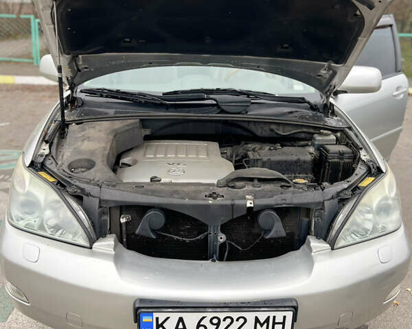 Серый Лексус РХ, объемом двигателя 3.46 л и пробегом 220 тыс. км за 12700 $, фото 19 на Automoto.ua