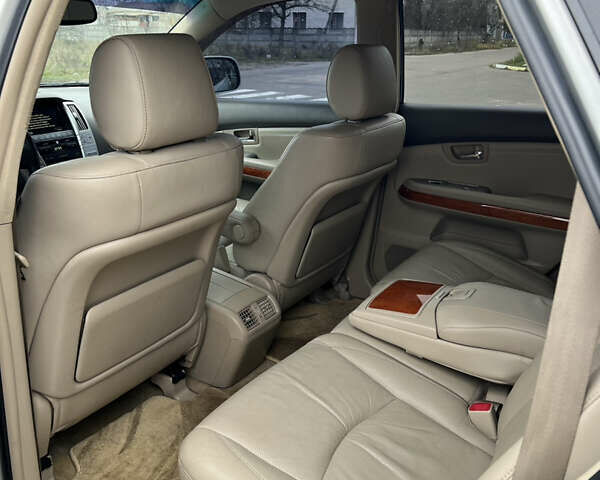 Серый Лексус РХ, объемом двигателя 3.46 л и пробегом 220 тыс. км за 12700 $, фото 10 на Automoto.ua