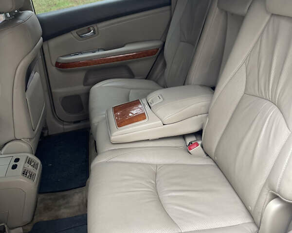 Серый Лексус РХ, объемом двигателя 3 л и пробегом 261 тыс. км за 7900 $, фото 10 на Automoto.ua