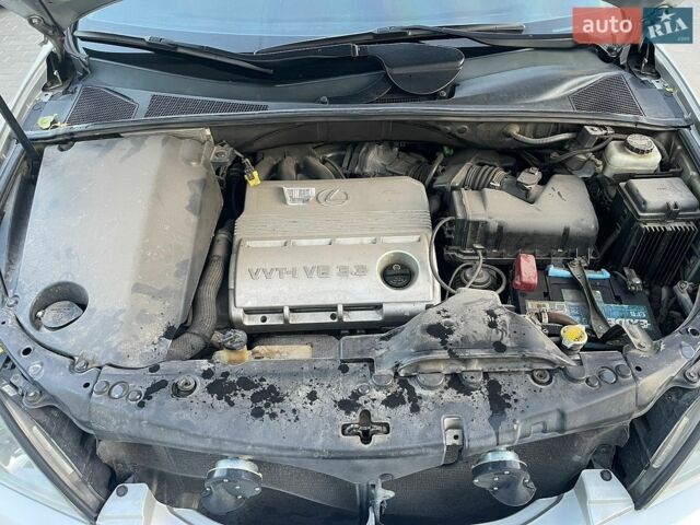 Сірий Лексус РХ, об'ємом двигуна 3.3 л та пробігом 234 тис. км за 12500 $, фото 3 на Automoto.ua