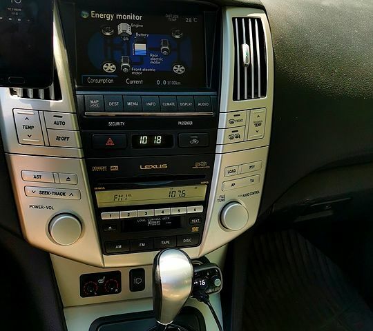 Сірий Лексус РХ, об'ємом двигуна 3.3 л та пробігом 222 тис. км за 13900 $, фото 10 на Automoto.ua