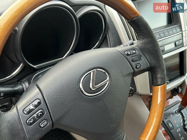 Сірий Лексус РХ, об'ємом двигуна 3.3 л та пробігом 258 тис. км за 9299 $, фото 22 на Automoto.ua