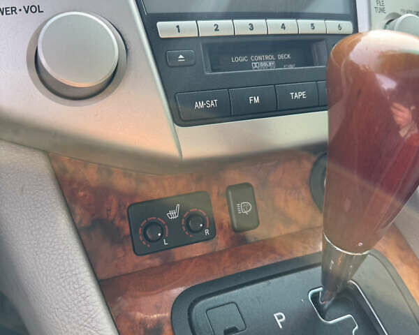 Сірий Лексус РХ, об'ємом двигуна 3.46 л та пробігом 290 тис. км за 8900 $, фото 33 на Automoto.ua