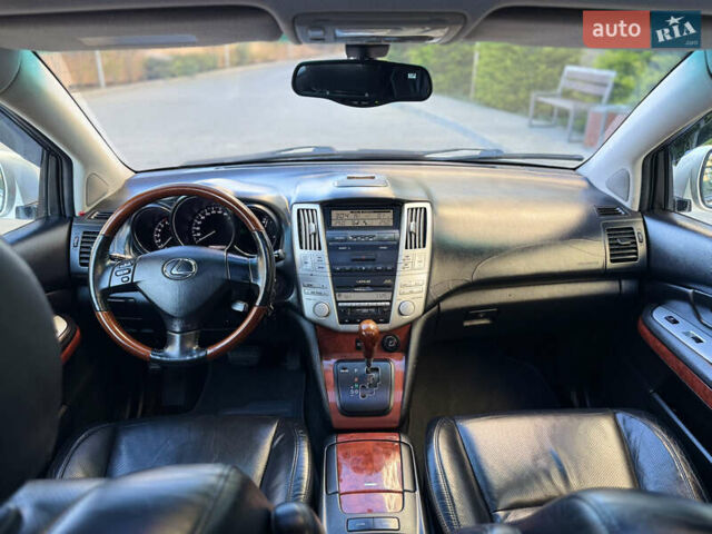 Серый Лексус РХ, объемом двигателя 3.31 л и пробегом 204 тыс. км за 9999 $, фото 55 на Automoto.ua