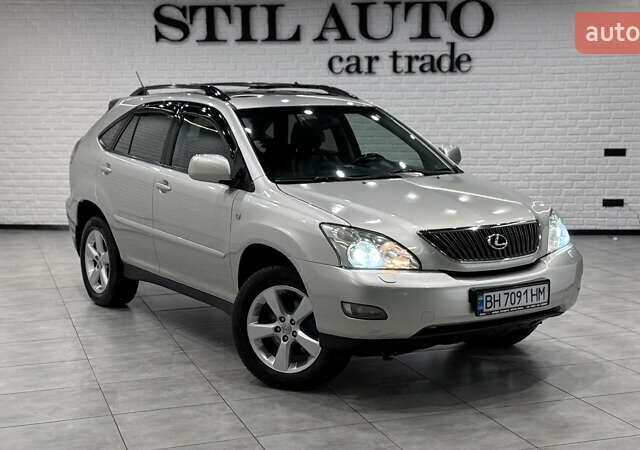 Серый Лексус РХ, объемом двигателя 3.31 л и пробегом 204 тыс. км за 9999 $, фото 4 на Automoto.ua