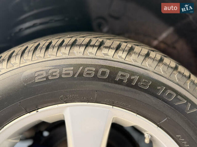 Сірий Лексус РХ, об'ємом двигуна 3.3 л та пробігом 204 тис. км за 9999 $, фото 49 на Automoto.ua