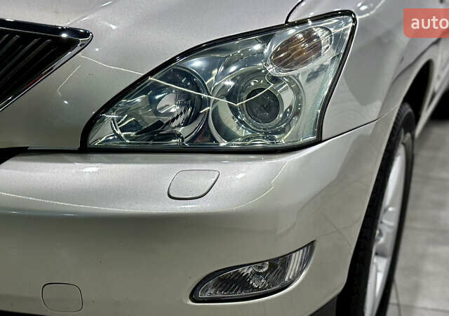 Серый Лексус РХ, объемом двигателя 3.31 л и пробегом 204 тыс. км за 9999 $, фото 7 на Automoto.ua