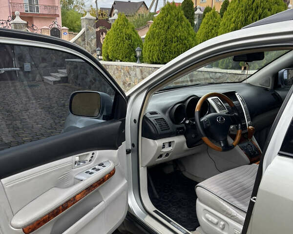 Сірий Лексус РХ, об'ємом двигуна 3.46 л та пробігом 340 тис. км за 10300 $, фото 4 на Automoto.ua
