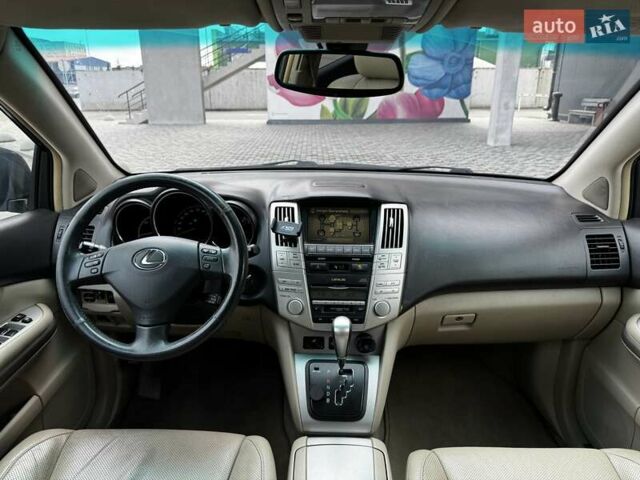 Лексус РХ 2006 у Києві на Automoto.ua Сірий Лексус РХ, об'ємом двигуна 3.3 л та пробігом 227 тис. км за 10500 $, фото 15 на Automoto.ua