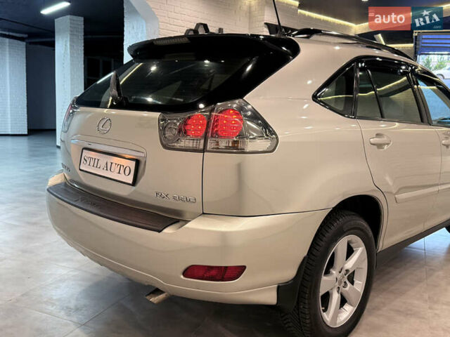 Сірий Лексус РХ, об'ємом двигуна 3.3 л та пробігом 204 тис. км за 9999 $, фото 5 на Automoto.ua