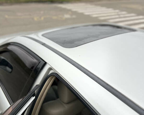 Серый Лексус РХ, объемом двигателя 3.46 л и пробегом 220 тыс. км за 12700 $, фото 13 на Automoto.ua