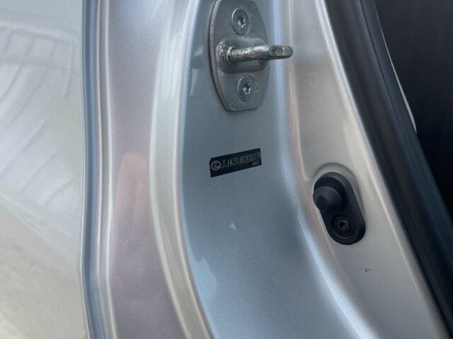 Сірий Лексус РХ, об'ємом двигуна 3.5 л та пробігом 280 тис. км за 9999 $, фото 10 на Automoto.ua