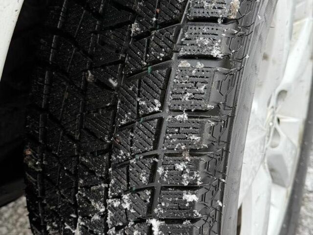 Сірий Лексус РХ, об'ємом двигуна 3.5 л та пробігом 180 тис. км за 10900 $, фото 14 на Automoto.ua