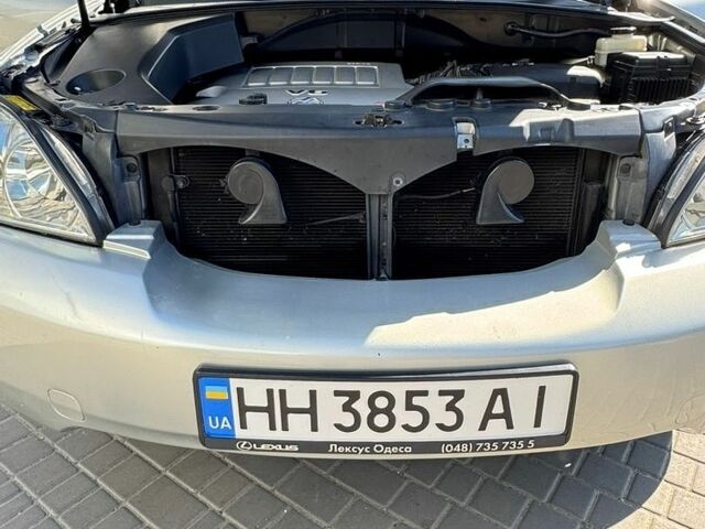 Сірий Лексус РХ, об'ємом двигуна 3.46 л та пробігом 201 тис. км за 11000 $, фото 41 на Automoto.ua