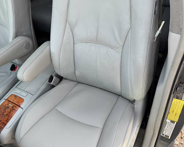 Сірий Лексус РХ, об'ємом двигуна 3.46 л та пробігом 290 тис. км за 8900 $, фото 22 на Automoto.ua