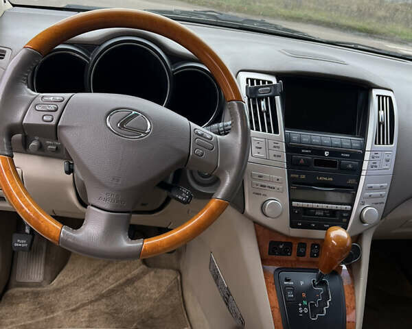 Серый Лексус РХ, объемом двигателя 3.46 л и пробегом 220 тыс. км за 12700 $, фото 7 на Automoto.ua
