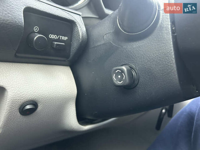 Сірий Лексус РХ, об'ємом двигуна 3.3 л та пробігом 258 тис. км за 9299 $, фото 41 на Automoto.ua
