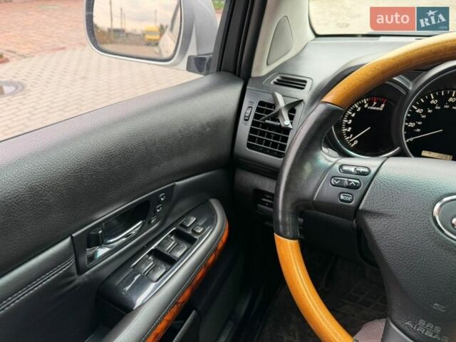Серый Лексус РХ, объемом двигателя 3.46 л и пробегом 280 тыс. км за 9700 $, фото 12 на Automoto.ua