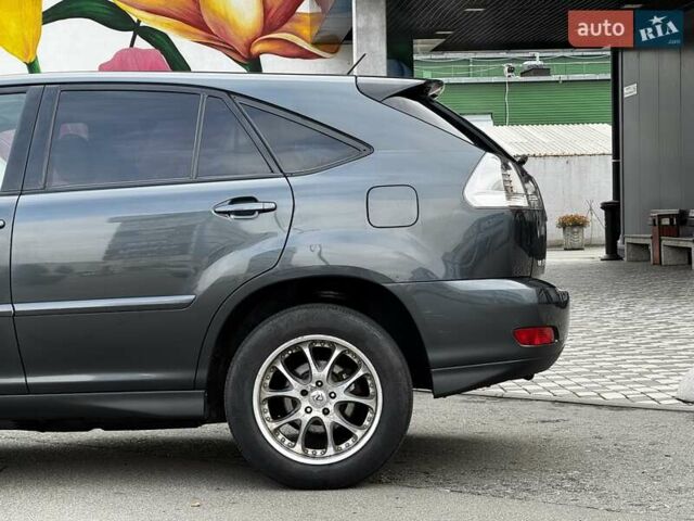 Лексус РХ 2006 у Києві на Automoto.ua Сірий Лексус РХ, об'ємом двигуна 3.3 л та пробігом 227 тис. км за 10500 $, фото 5 на Automoto.ua