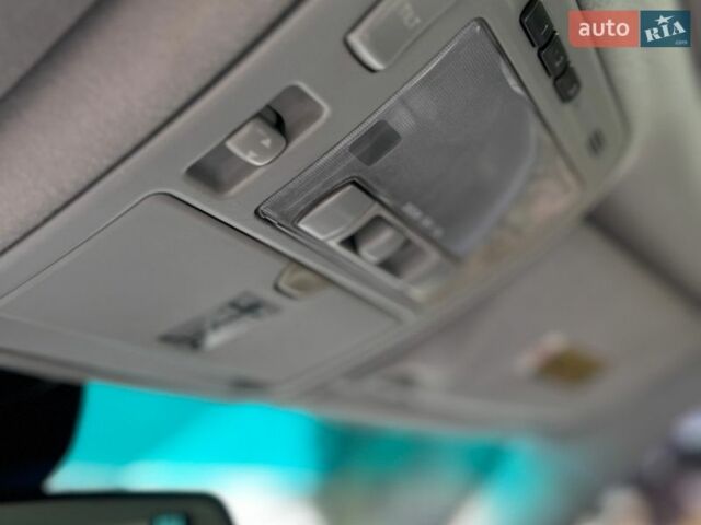 Сірий Лексус РХ, об'ємом двигуна 3.46 л та пробігом 288 тис. км за 10200 $, фото 24 на Automoto.ua