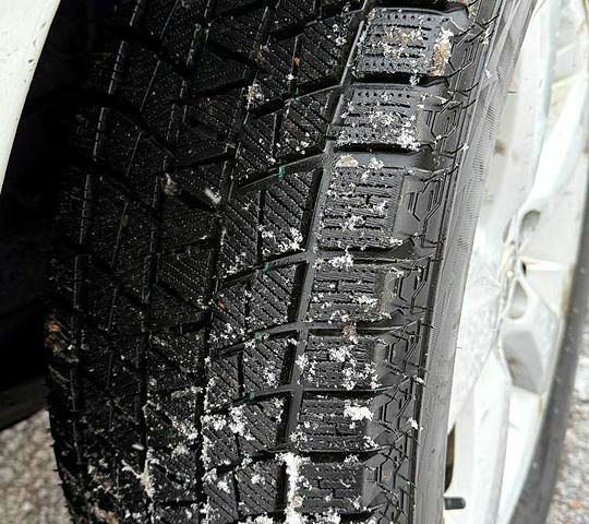 Сірий Лексус РХ, об'ємом двигуна 3.5 л та пробігом 1800 тис. км за 10600 $, фото 9 на Automoto.ua