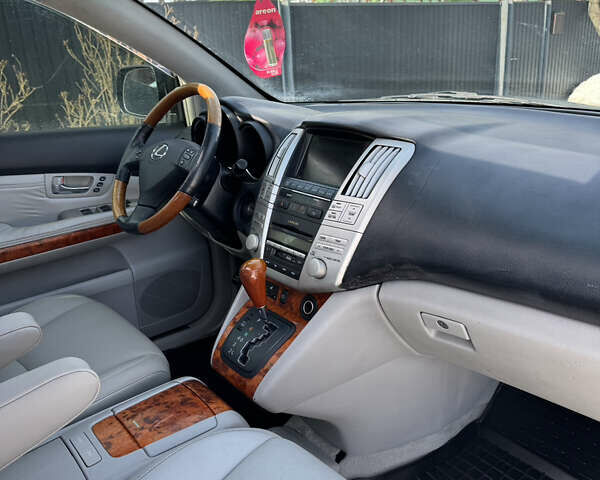 Сірий Лексус РХ, об'ємом двигуна 3.46 л та пробігом 290 тис. км за 8900 $, фото 30 на Automoto.ua