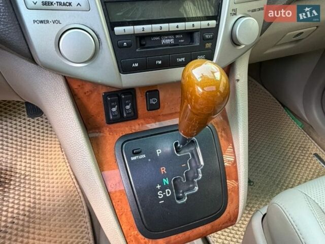 Сірий Лексус РХ, об'ємом двигуна 3.46 л та пробігом 256 тис. км за 7900 $, фото 16 на Automoto.ua