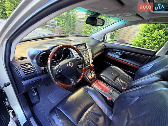 Серый Лексус РХ, объемом двигателя 3.31 л и пробегом 204 тыс. км за 9999 $, фото 56 на Automoto.ua