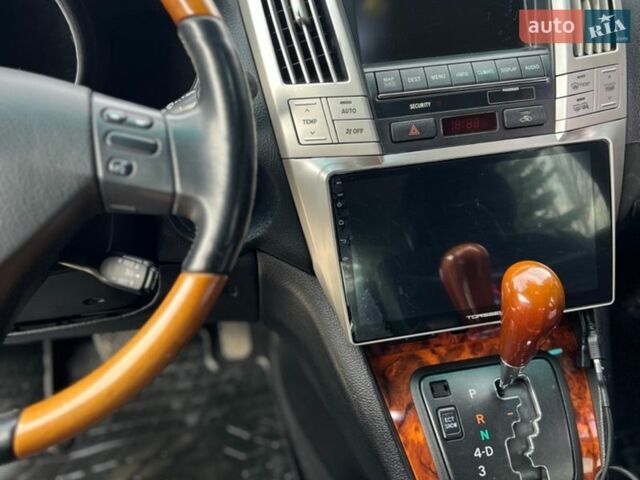 Сірий Лексус РХ, об'ємом двигуна 3.46 л та пробігом 288 тис. км за 10200 $, фото 22 на Automoto.ua