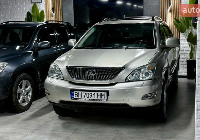 Серый Лексус РХ, объемом двигателя 3.31 л и пробегом 204 тыс. км за 9999 $, фото 24 на Automoto.ua