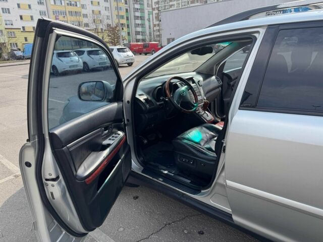 Серый Лексус РХ, объемом двигателя 3.5 л и пробегом 340 тыс. км за 7000 $, фото 12 на Automoto.ua