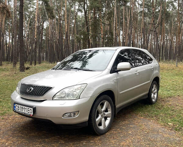 Серый Лексус РХ, объемом двигателя 3 л и пробегом 261 тыс. км за 7900 $, фото 1 на Automoto.ua