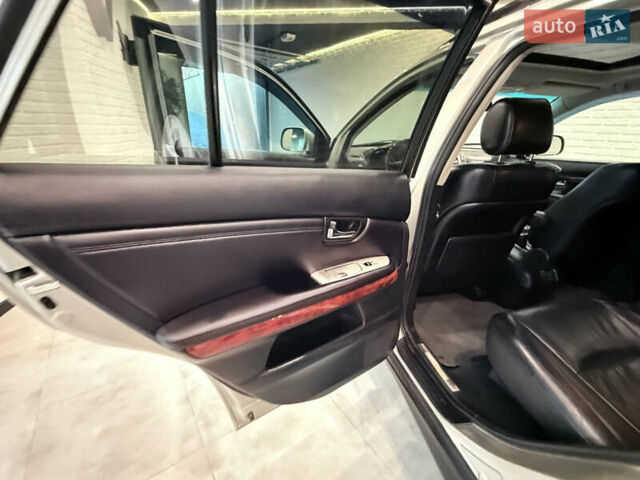 Серый Лексус РХ, объемом двигателя 3.31 л и пробегом 204 тыс. км за 9999 $, фото 46 на Automoto.ua