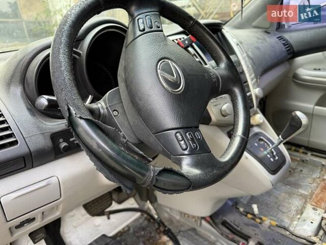 Серый Лексус РХ, объемом двигателя 0 л и пробегом 170 тыс. км за 5200 $, фото 5 на Automoto.ua